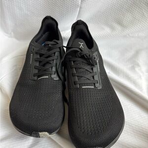 Flux Waterproof Black Athletic Sneakers 8.5